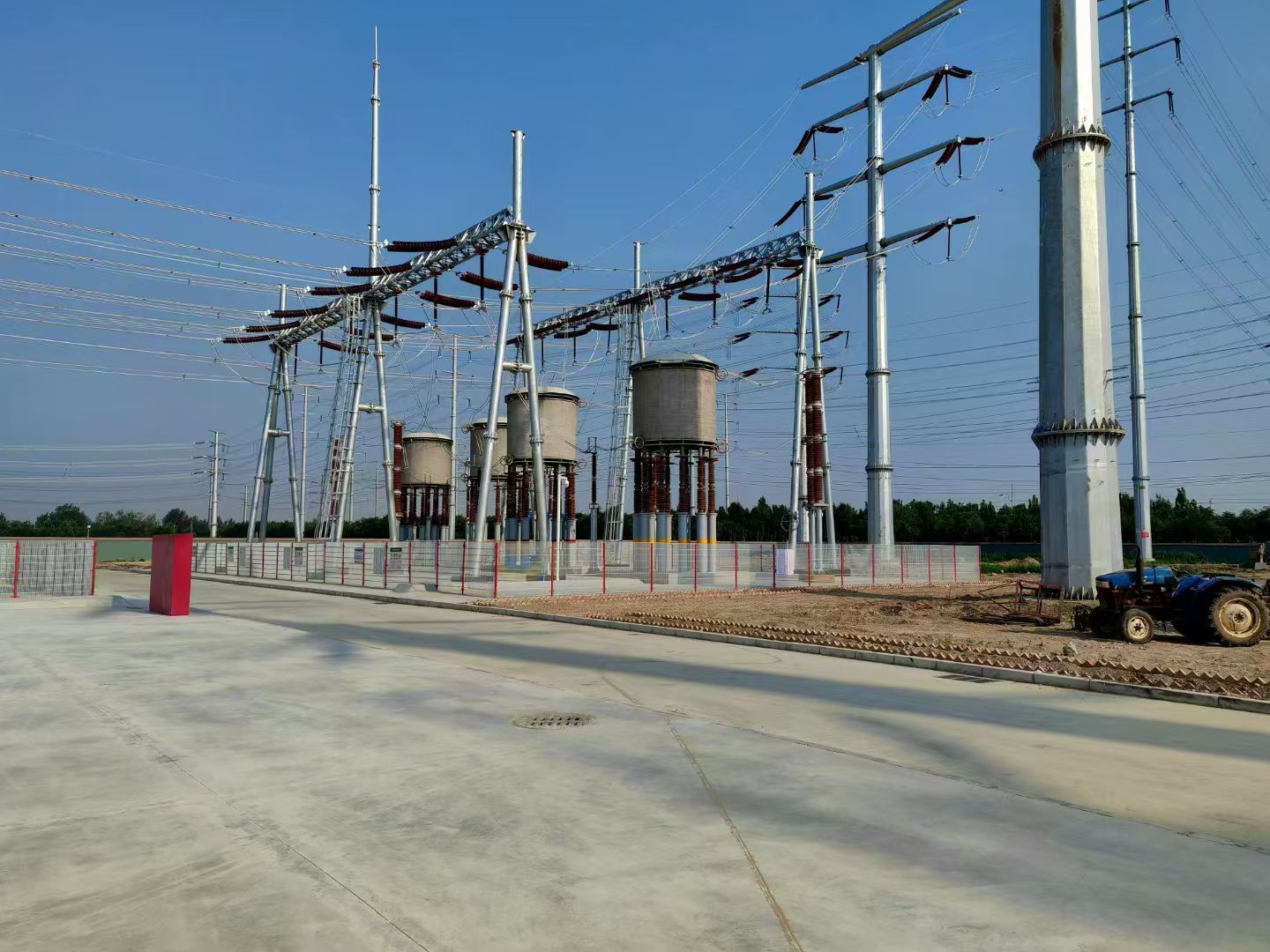 Power Distribution and Transmission Pole