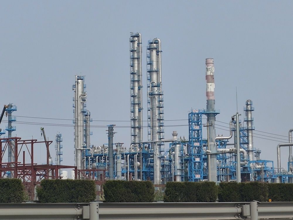 Steel Structures for Chemical Engineering